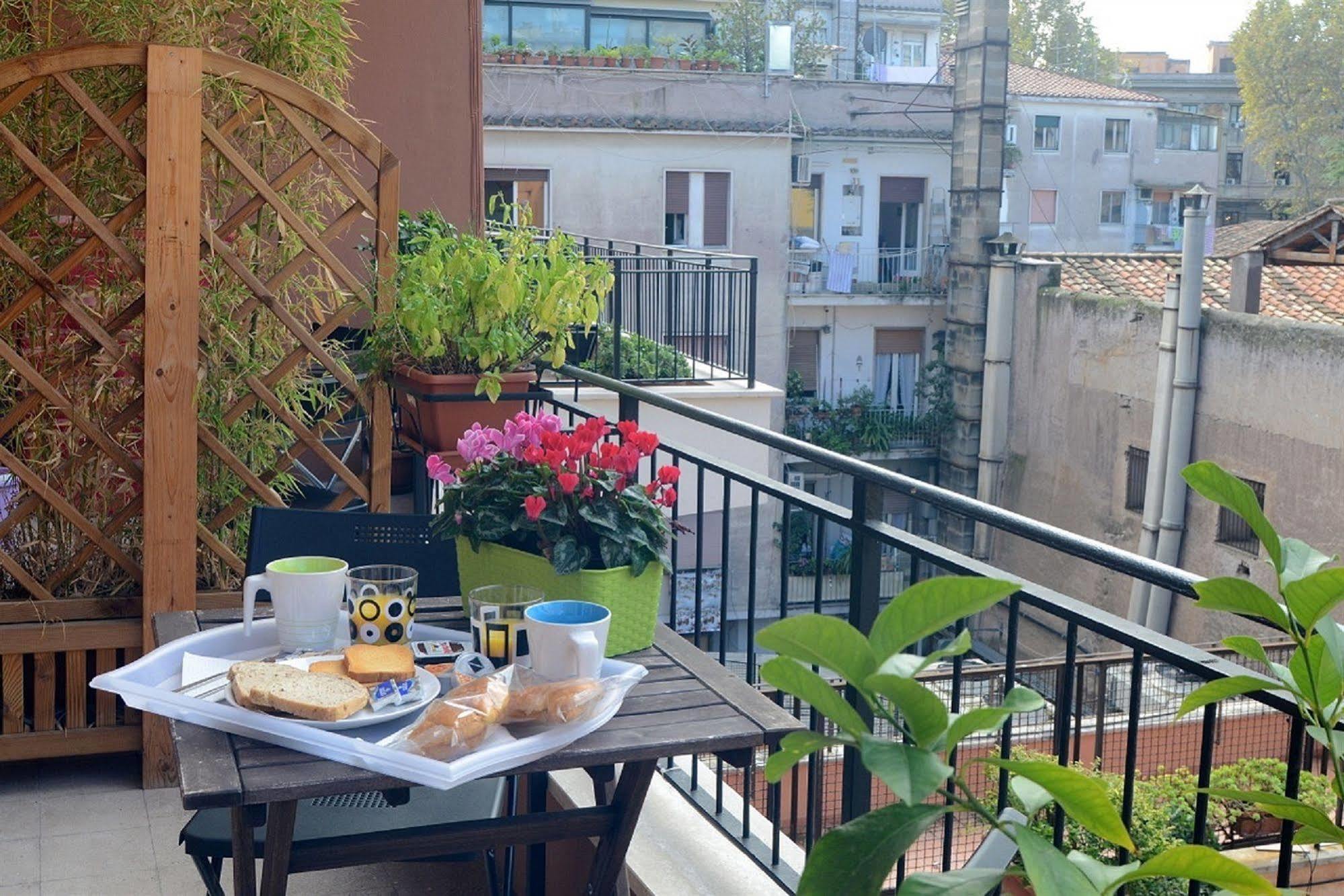 B&B Zen Trastevere Рим Екстериор снимка